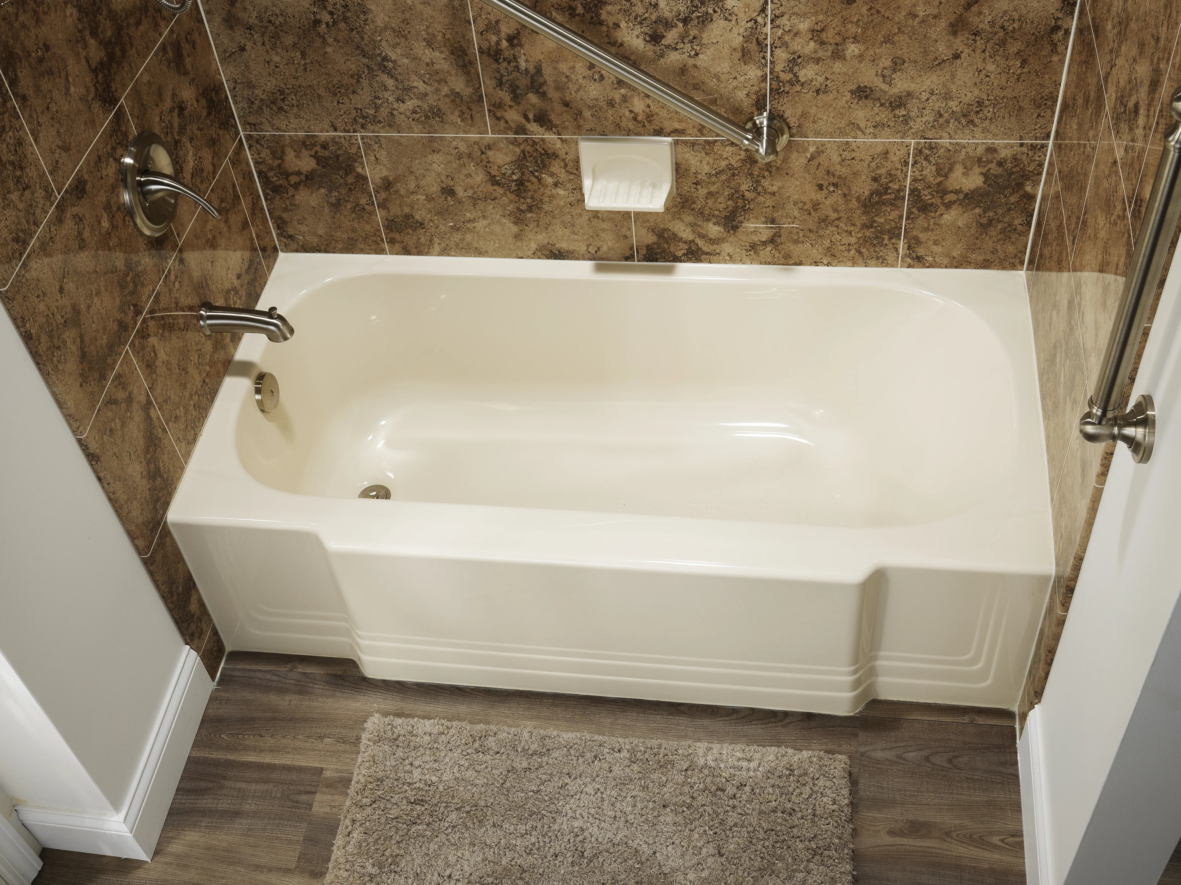 Replacement Bathtubs
